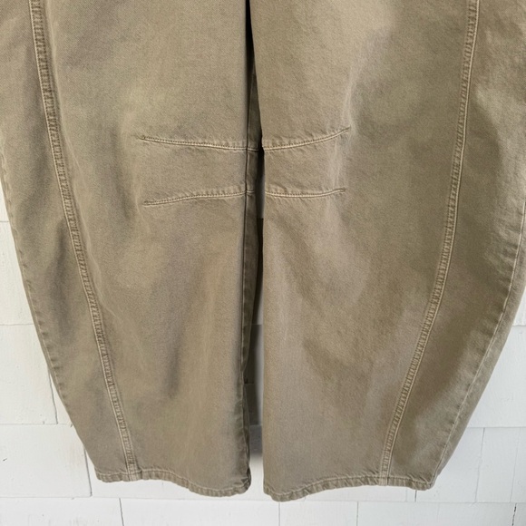 Free People We the Free Good Luck Mid-Rise Barrel Jeans in Taupe size 30L - Picture 5 of 8
